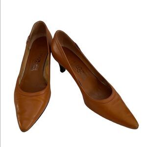 Ferragamo ~ caramel colored pumps ~ size 9 ~ see photos for imperfections
